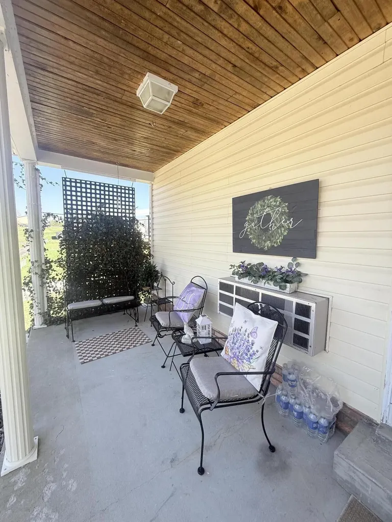 77 Scott Hill Road Irvine KY 40336