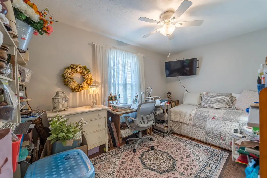 77 Scott Hill Road Irvine KY 40336