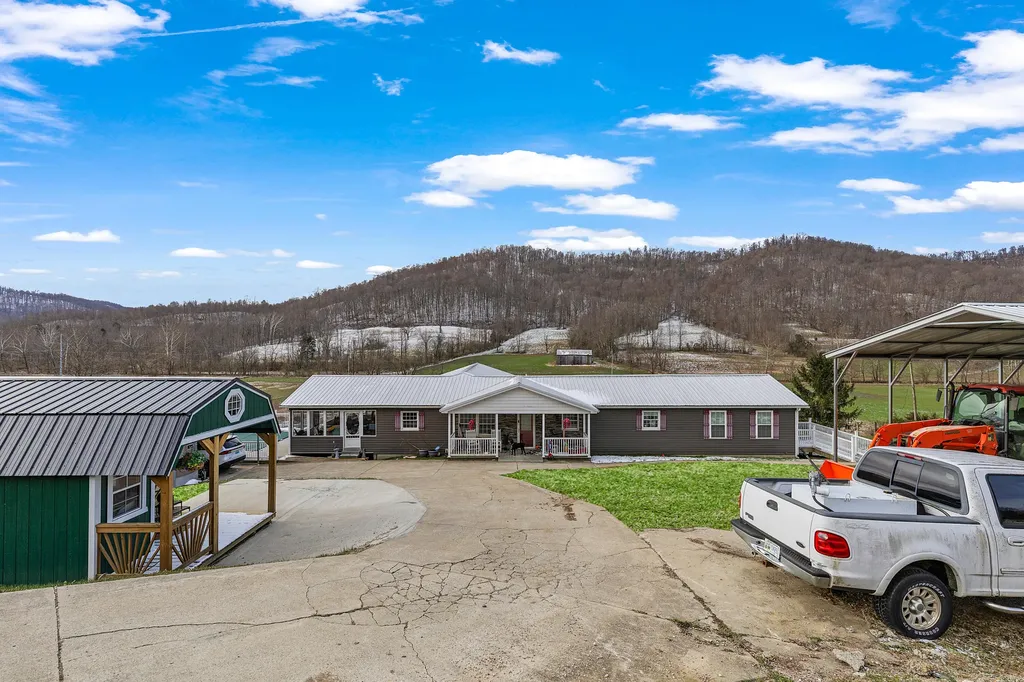 37 Westerfield Lane Vanceburg KY 41179
