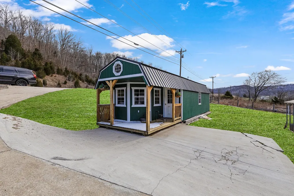 37 Westerfield Lane Vanceburg KY 41179