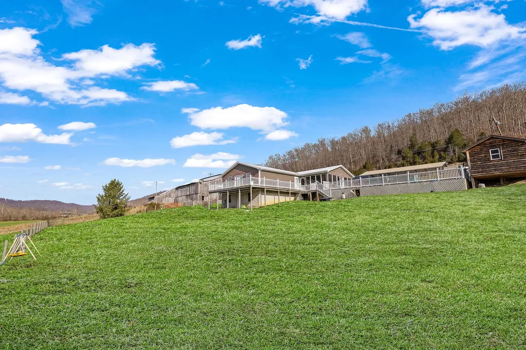 37 Westerfield Lane Vanceburg KY 41179