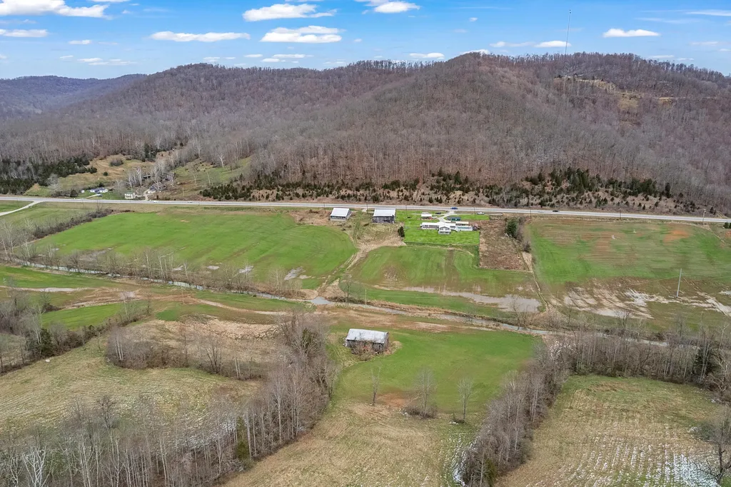 37 Westerfield Lane Vanceburg KY 41179