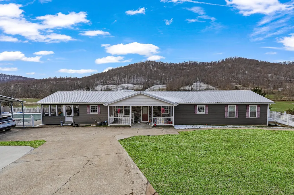 37 Westerfield Lane Vanceburg KY 41179