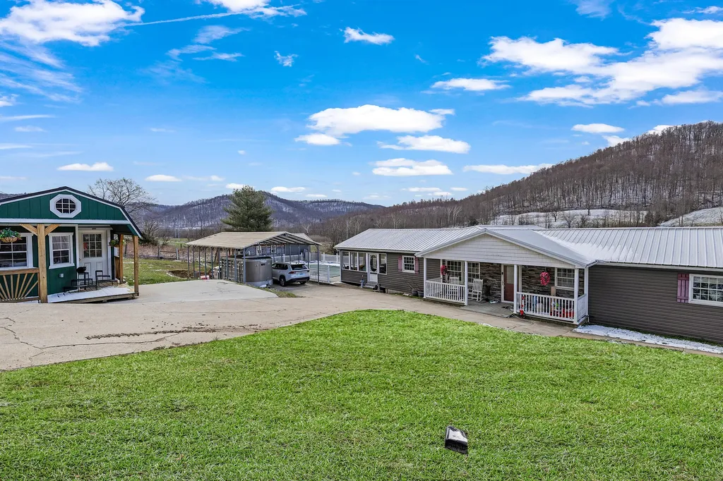 37 Westerfield Lane Vanceburg KY 41179