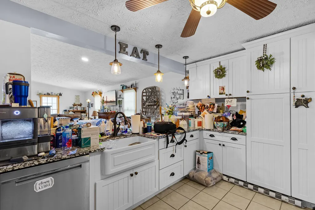 37 Westerfield Lane Vanceburg KY 41179