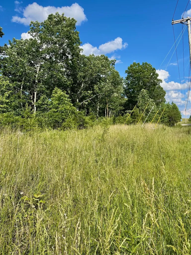 00 Highway 52 W Beattyville KY 41311
