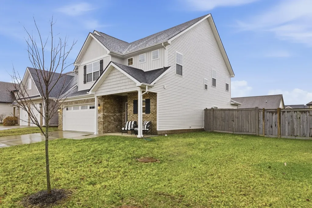 1276 Angus Trail Lexington KY 40509