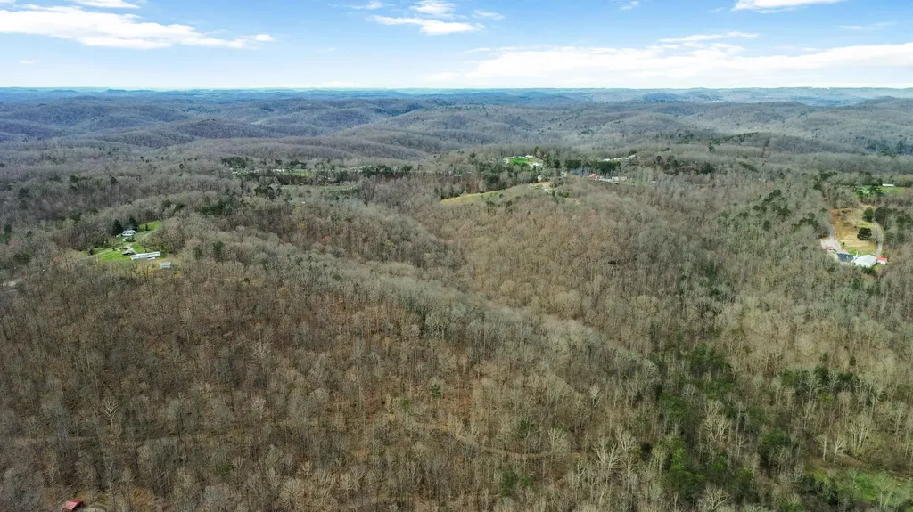 11 Acres Jeru Knob Road Burnside KY 42519