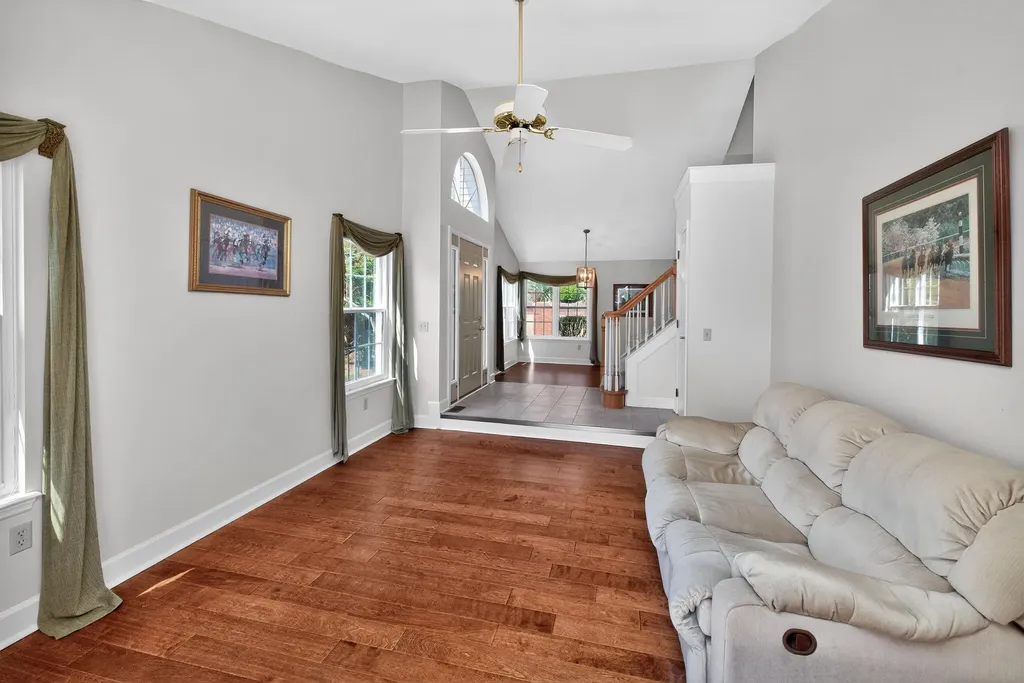 1517 Casper Court Lexington KY 40511