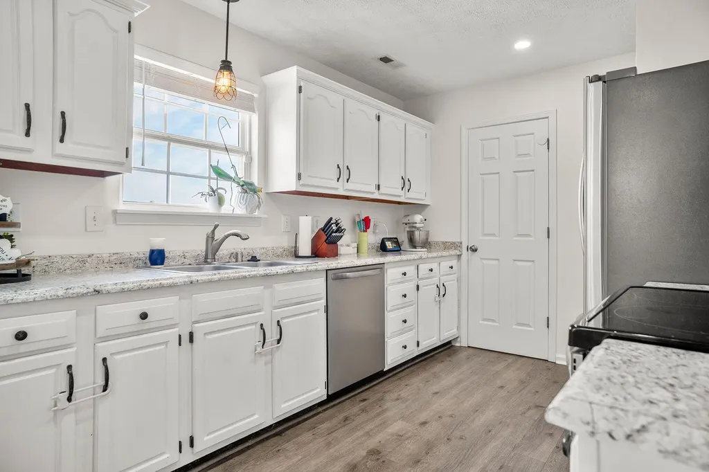 289 Lucille Drive Lexington KY 40511