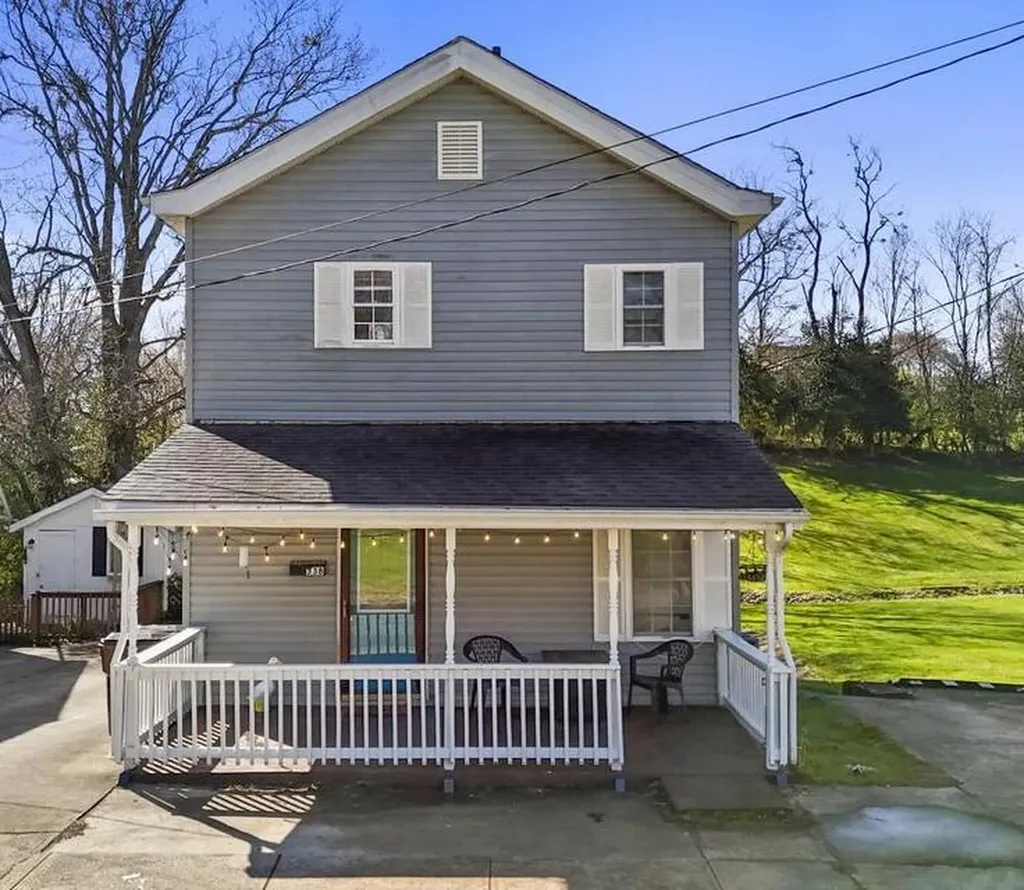 338 W Main Street Mt Sterling KY 40353