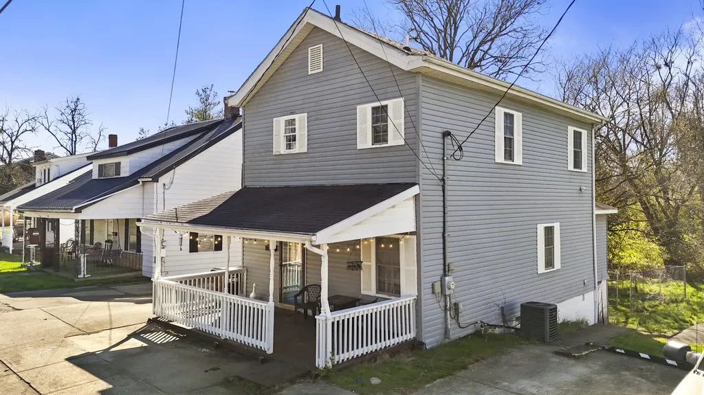 338 W Main Street Mt Sterling KY 40353
