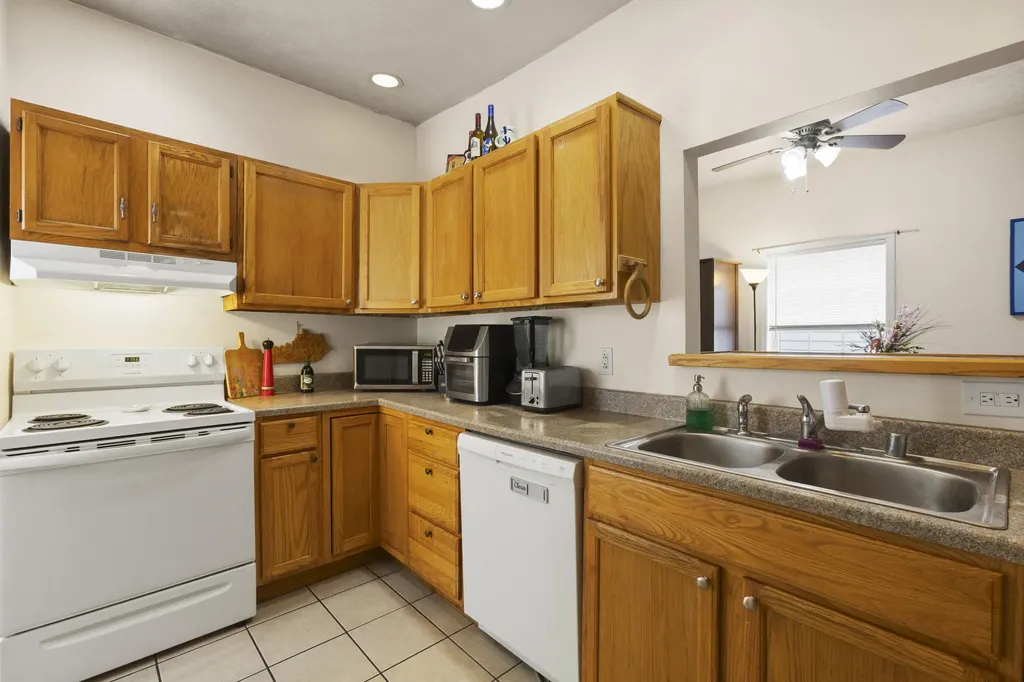 338 W Main Street Mt Sterling KY 40353