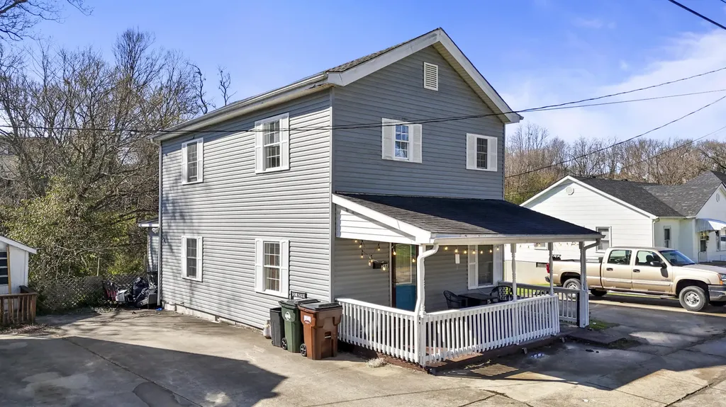 338 W Main Street Mt Sterling KY 40353