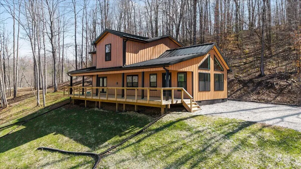 4 Barkers Branch Road Stanton KY 40380