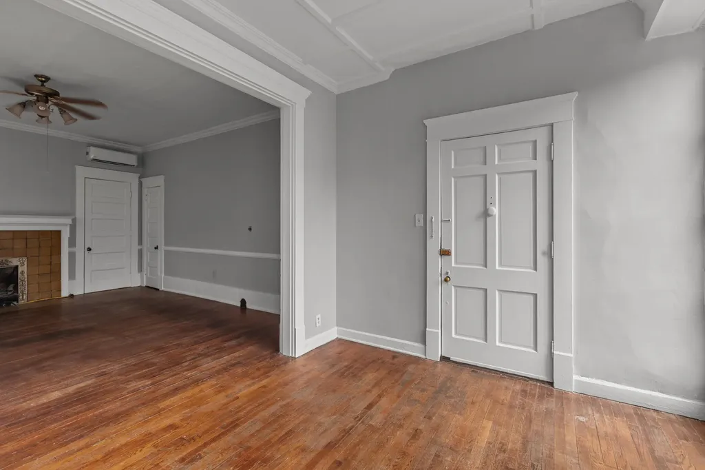 514 Wapping Street Frankfort KY 40601