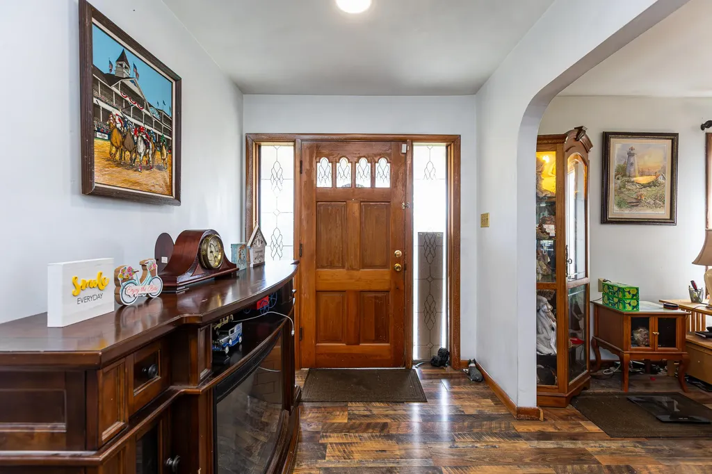 4888 Willailla Road Brodhead KY 40409
