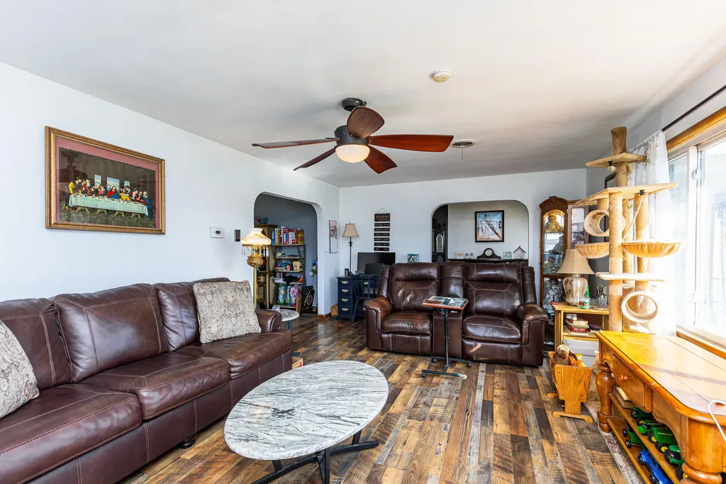 4888 Willailla Road Brodhead KY 40409