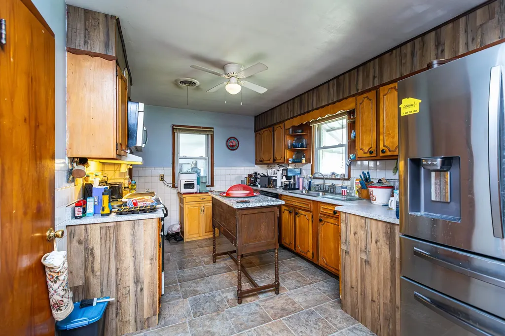 4888 Willailla Road Brodhead KY 40409