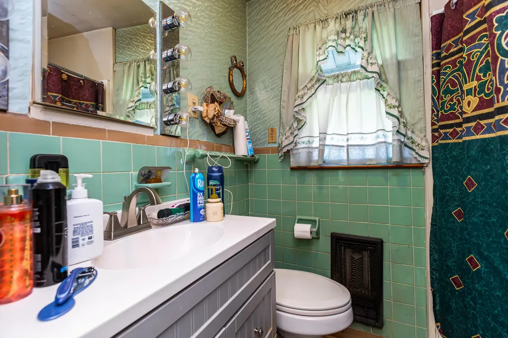 4888 Willailla Road Brodhead KY 40409