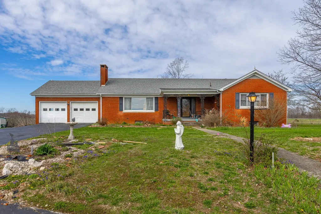 4888 Willailla Road Brodhead KY 40409
