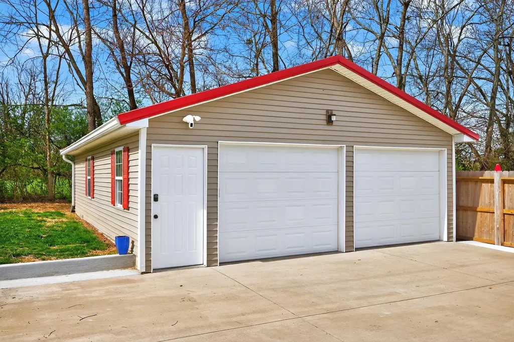 1604 Kennedy Bridge Road Harrodsburg KY 40330