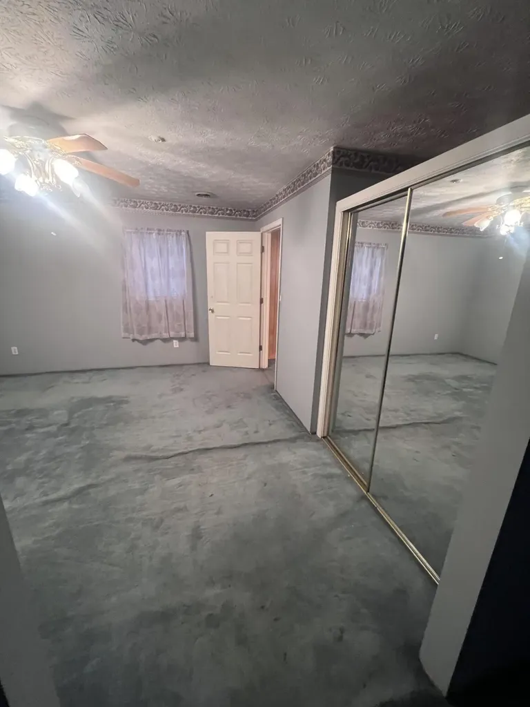 406 Kentucky Route 233 Gray KY 40734