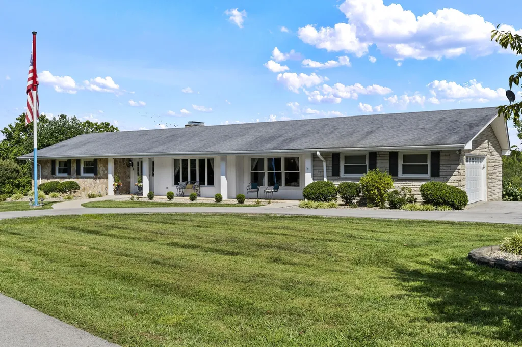 2509 Mount Sterling Road Winchester KY 40391