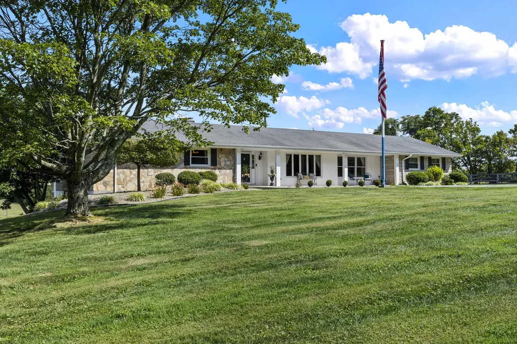 2509 Mount Sterling Road Winchester KY 40391