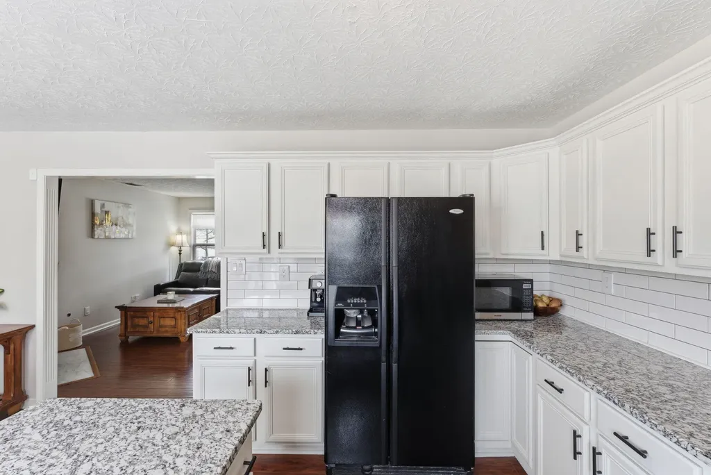 2224 Arthur Way Lexington KY 40509