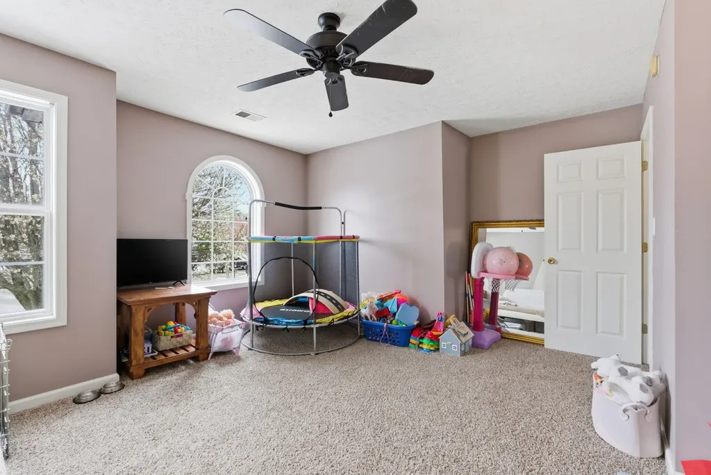 2224 Arthur Way Lexington KY 40509