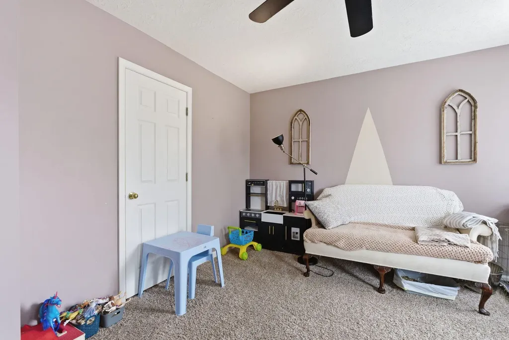 2224 Arthur Way Lexington KY 40509