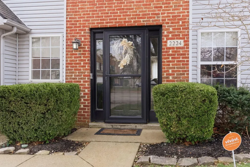 2224 Arthur Way Lexington KY 40509