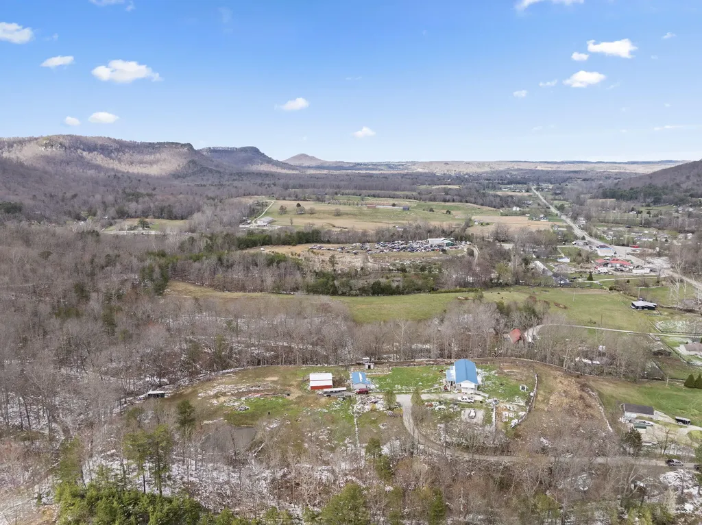 10494 Battlefield Memorial Highway Berea KY 40403