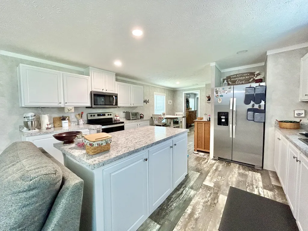 1571 Kit Cowan Road Somerset KY 42501