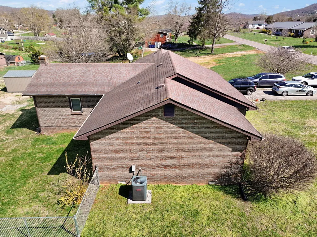 1080 Parkers Mill Road Somerset KY 42501