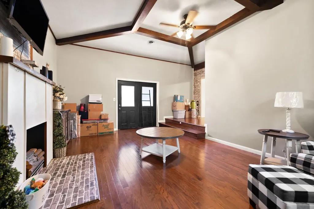 1080 Parkers Mill Road Somerset KY 42501
