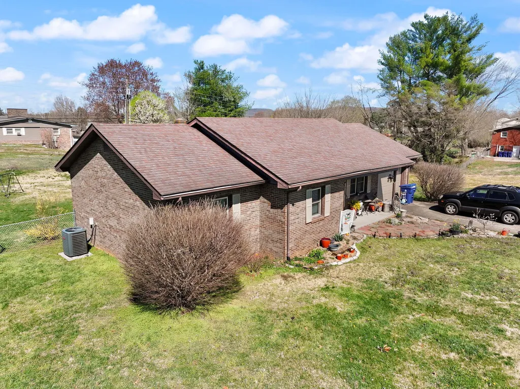 1080 Parkers Mill Road Somerset KY 42501