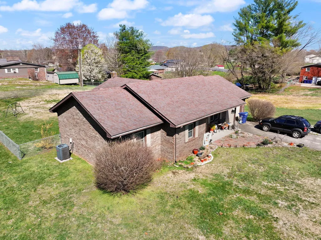 1080 Parkers Mill Road Somerset KY 42501