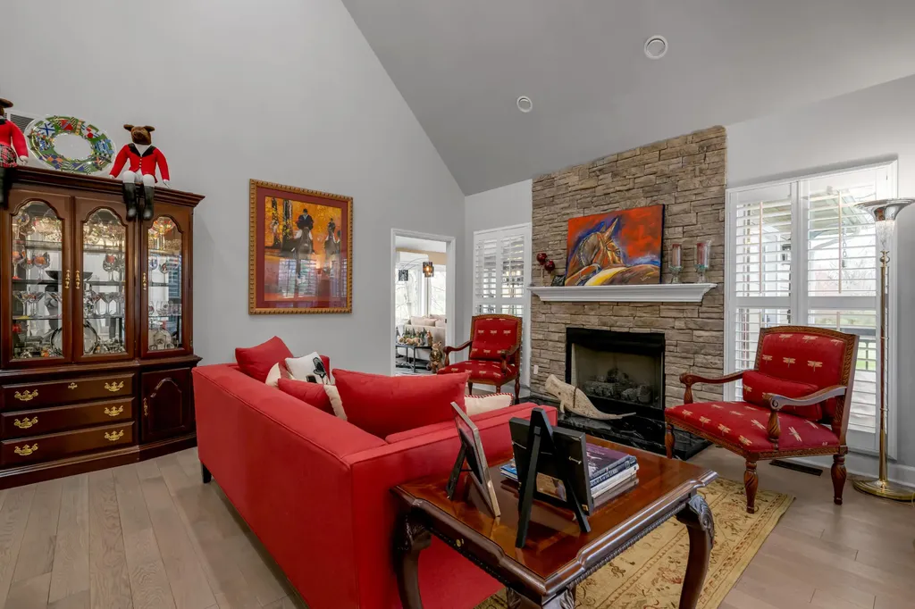 1370 Estates Hill Circle Lexington KY 40511