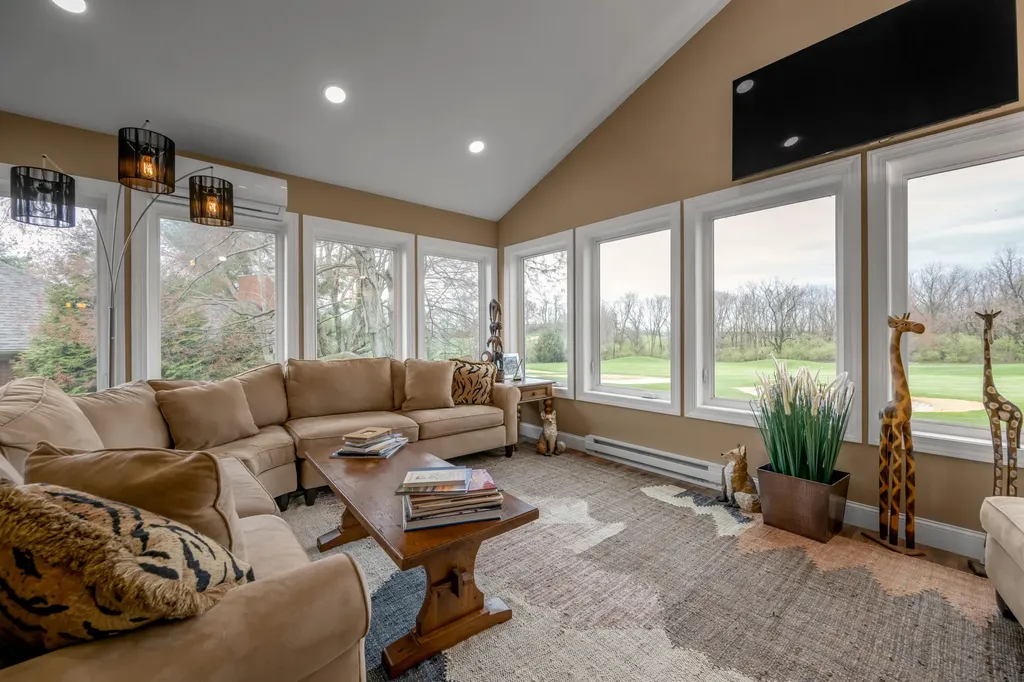 1370 Estates Hill Circle Lexington KY 40511