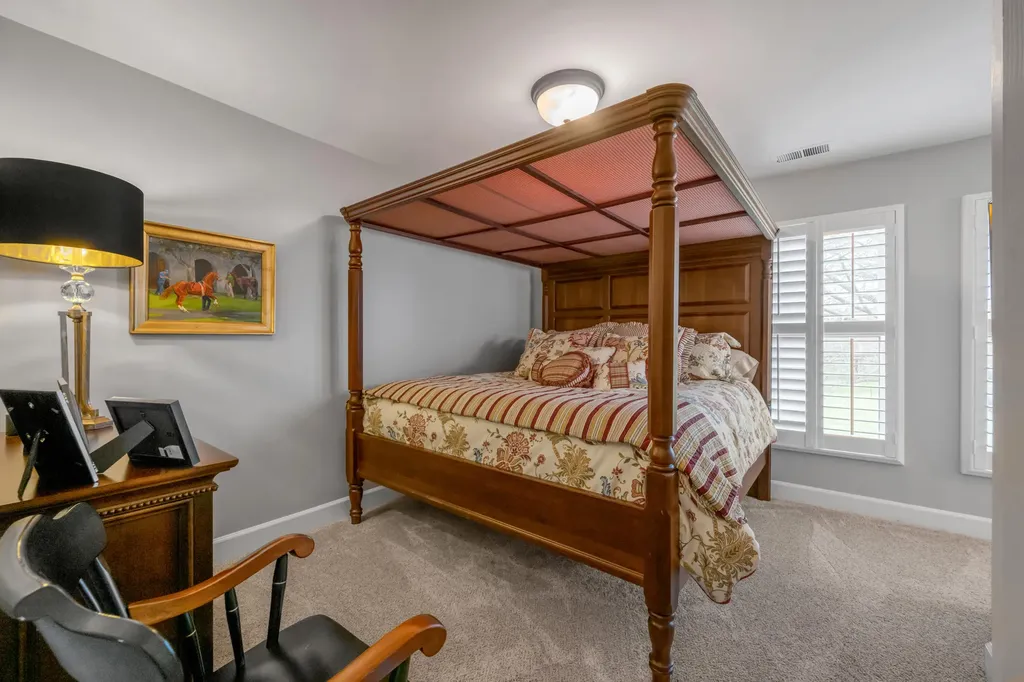 1370 Estates Hill Circle Lexington KY 40511