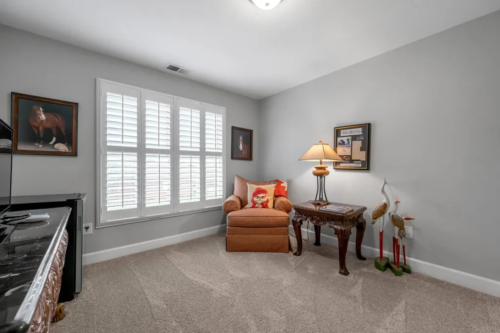 1370 Estates Hill Circle Lexington KY 40511