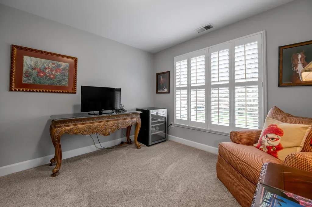 1370 Estates Hill Circle Lexington KY 40511