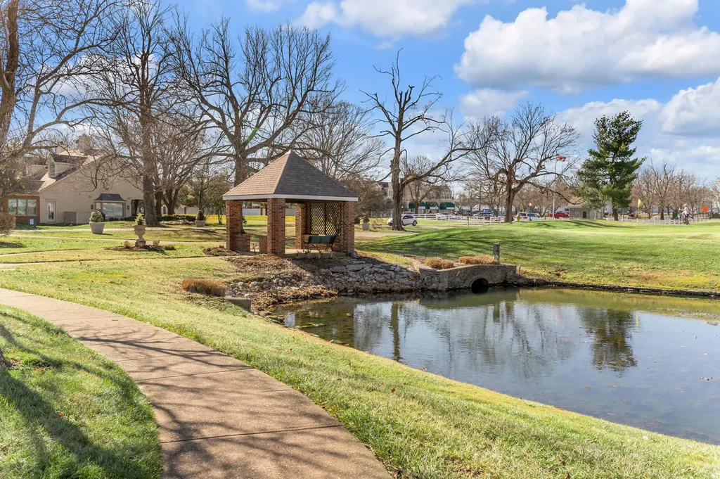 1370 Estates Hill Circle Lexington KY 40511