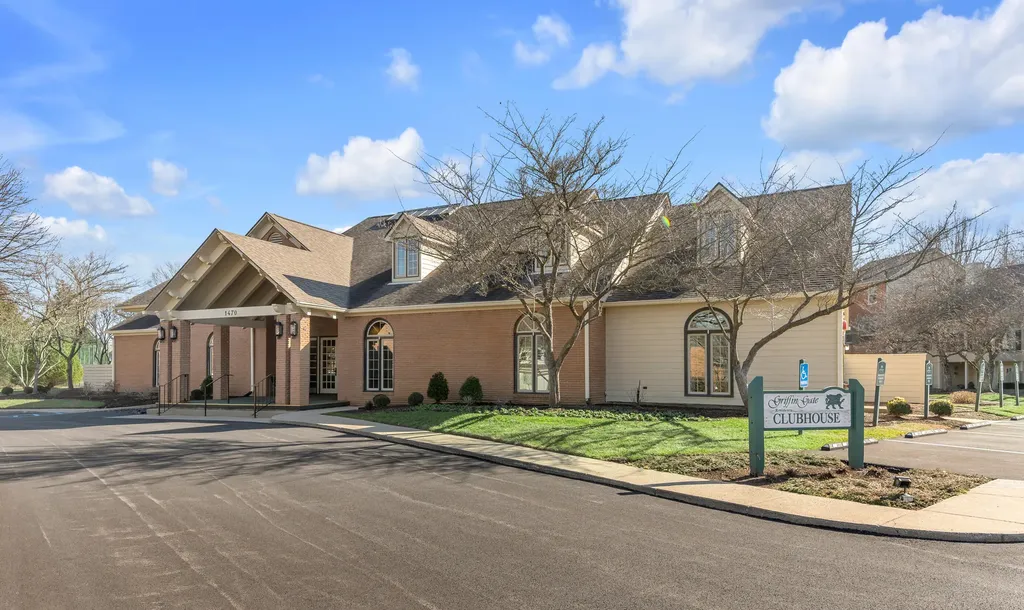 1370 Estates Hill Circle Lexington KY 40511