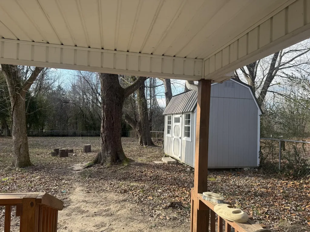 365 Maple Street Russell Springs KY 42642