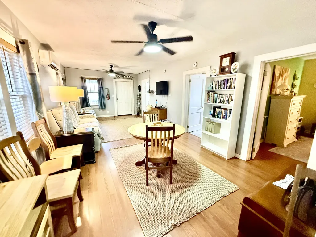 365 Maple Street Russell Springs KY 42642
