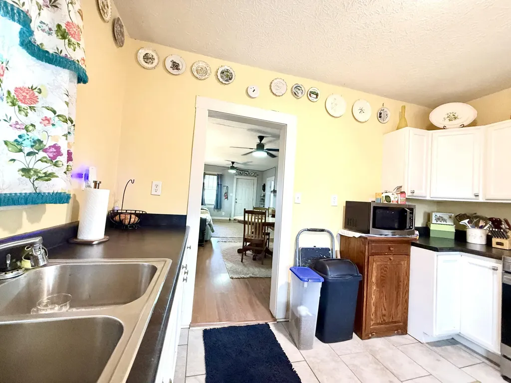 365 Maple Street Russell Springs KY 42642