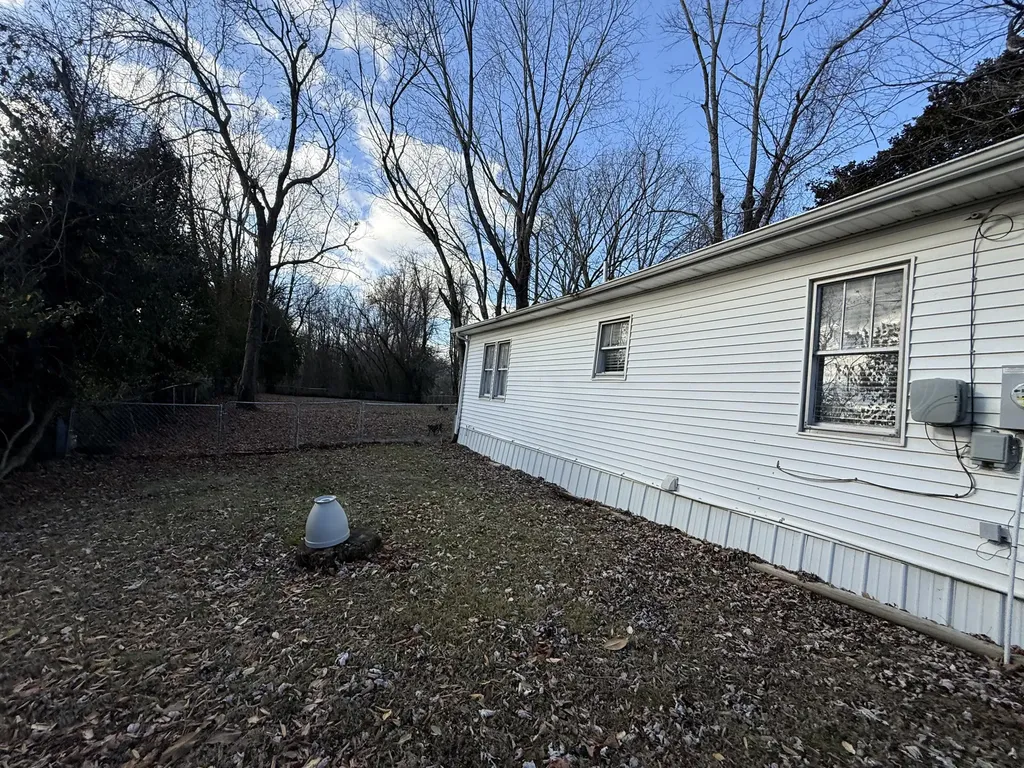 365 Maple Street Russell Springs KY 42642